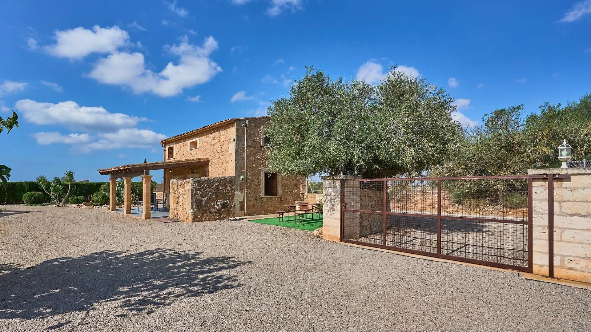 Finca Barralina Campos  0*, Campos (Mallorca) Spain